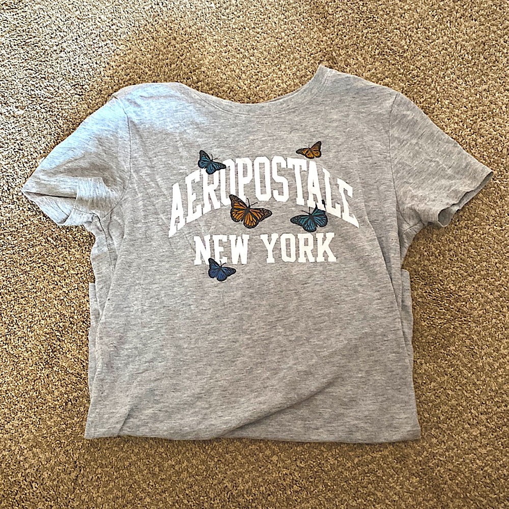Aéropostale butterfly t-shirt womens small